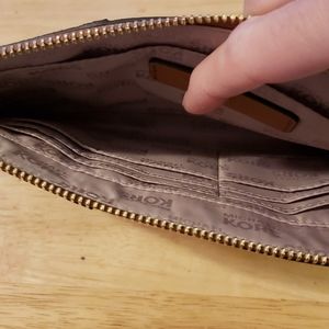 Michael Kors Bags - Zippered clutch Michael Kors Bags - Zippered clutch
